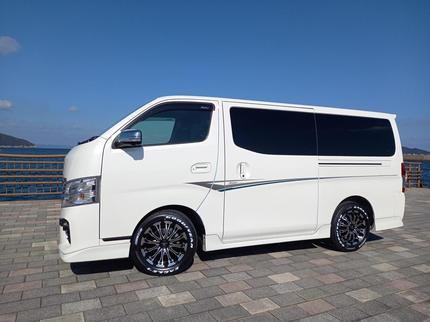 五島遊漁船MANA　送迎車